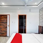 Oyo Flagship Sleep Inn Hotel